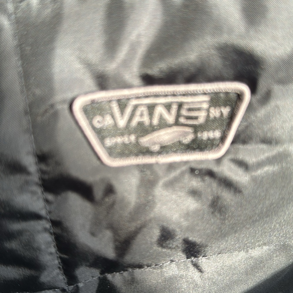Vans medium - Picture 3 of 10
